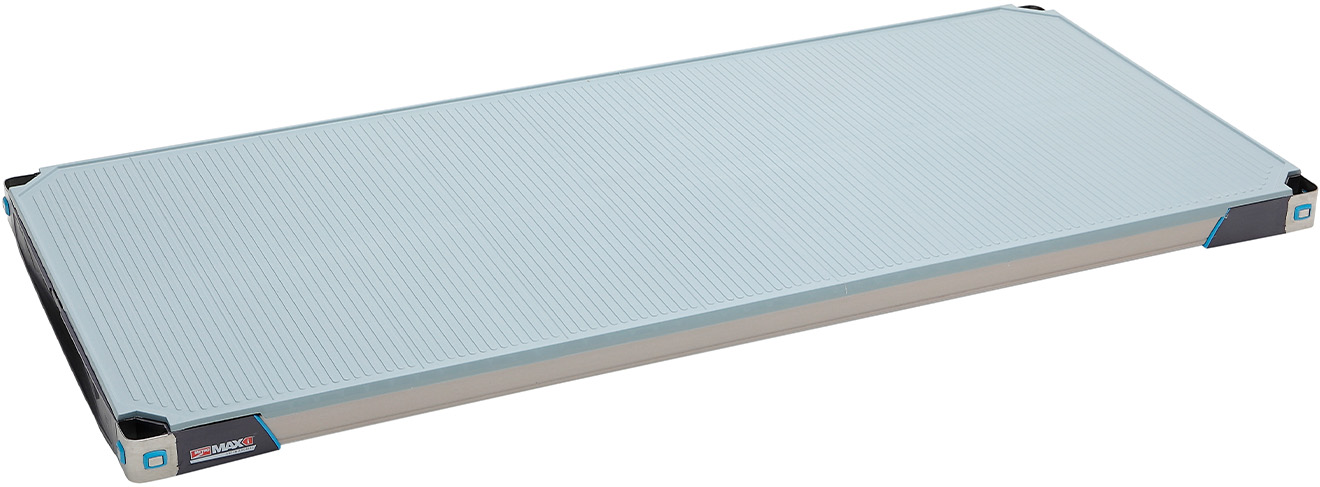 MetroMax i Plastic Industrial Shelf with Solid Mat